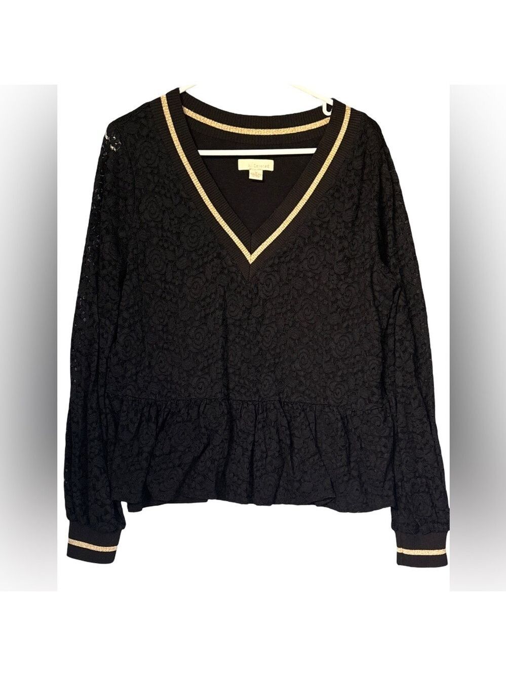 Elegant Black V-Neck Top with Gold Contrast Trim Medium